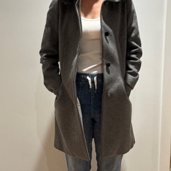 Aritzia/Babaton cashmere and virgin wool coat - Picture 2 of 8